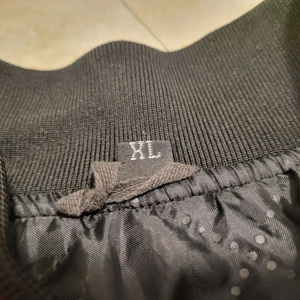 Bridgeport Mens XL Connecticut Embroidered Black Snap‎ Satin Bomber Jacket